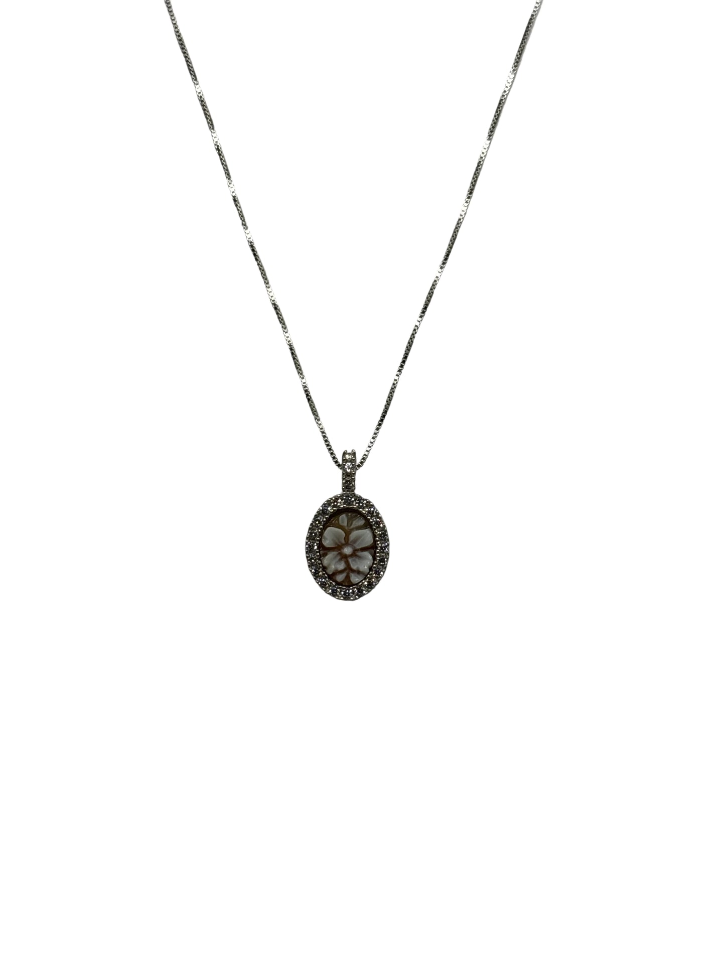 Collana in Cammeo incisione "Fiore"