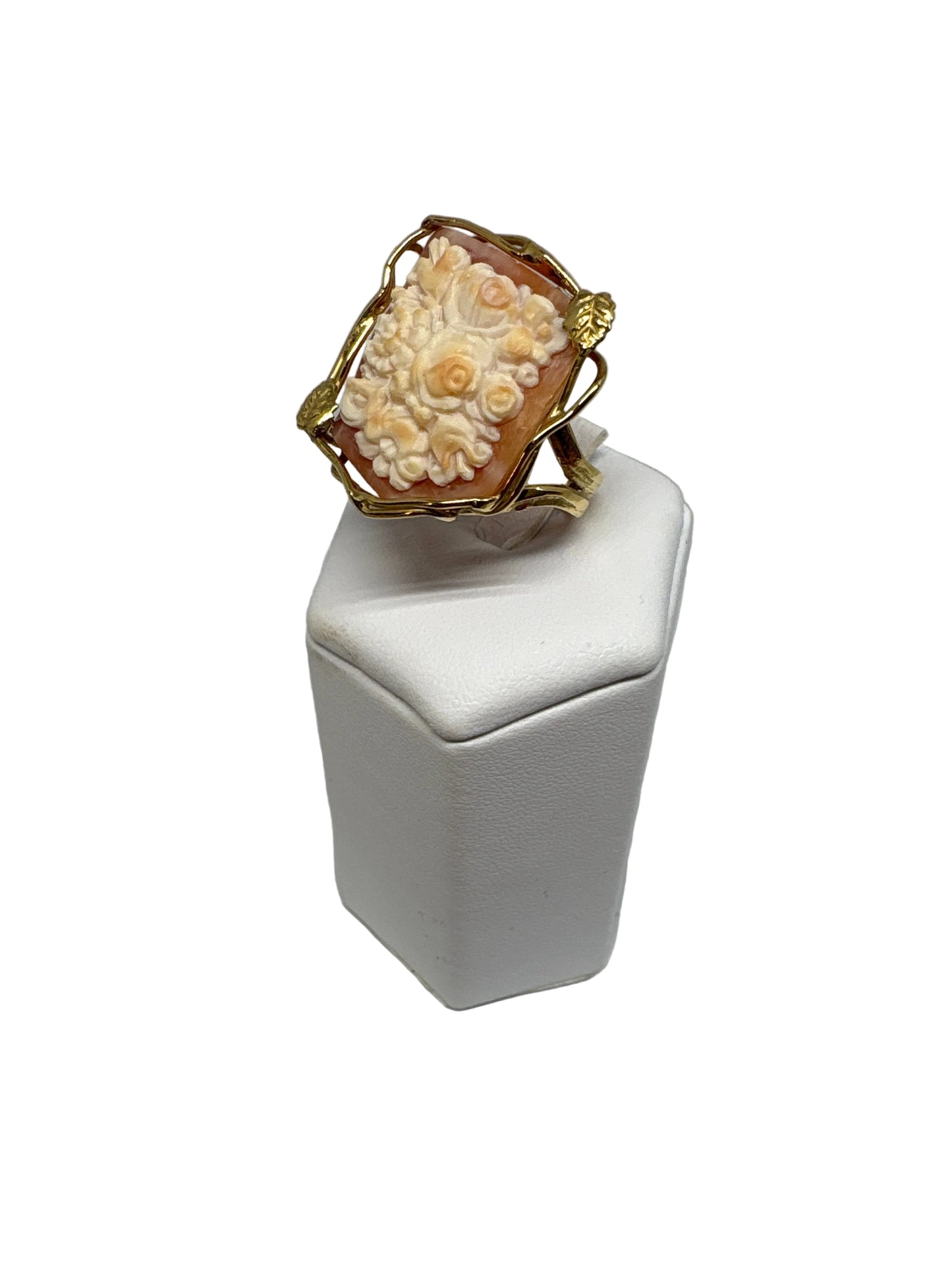 Anello in Cammeo Artistico incisione Fiori