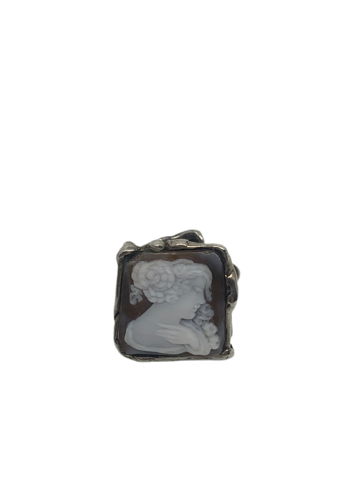 Anello Cammeo Artistico Profilo di Donna con Dettaglio della Mano