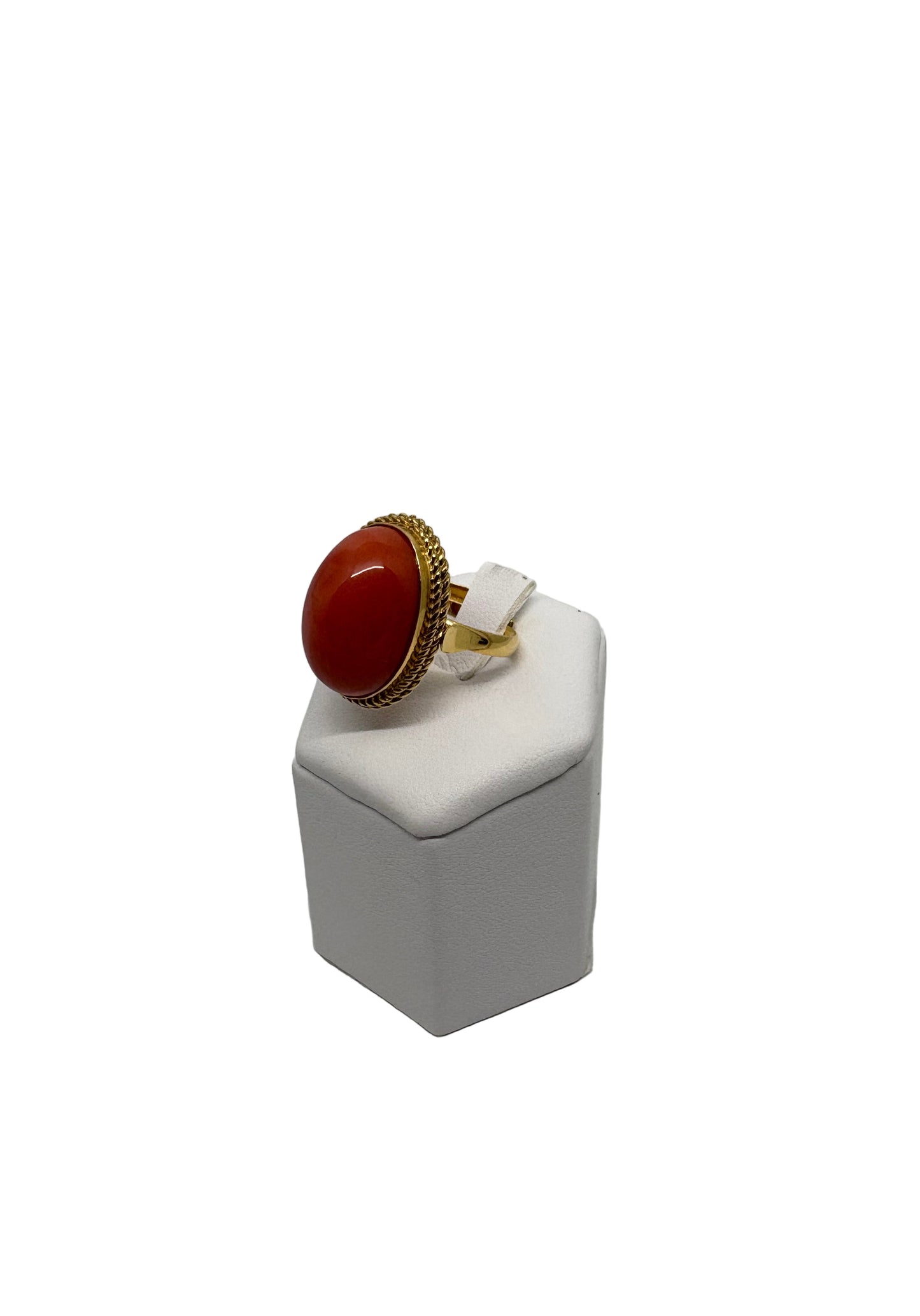Anello in Spola di Corallo
