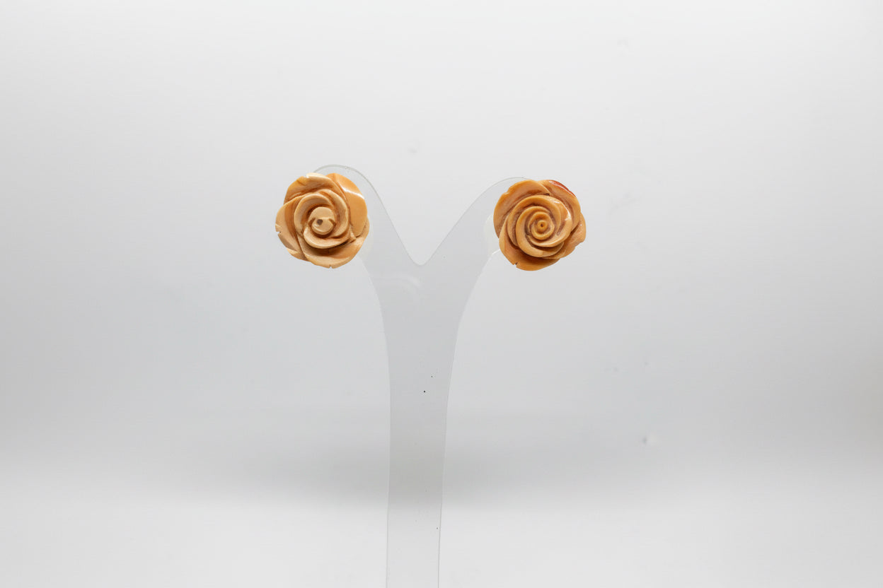 Orecchini incisi su Conchiglia "Rose"