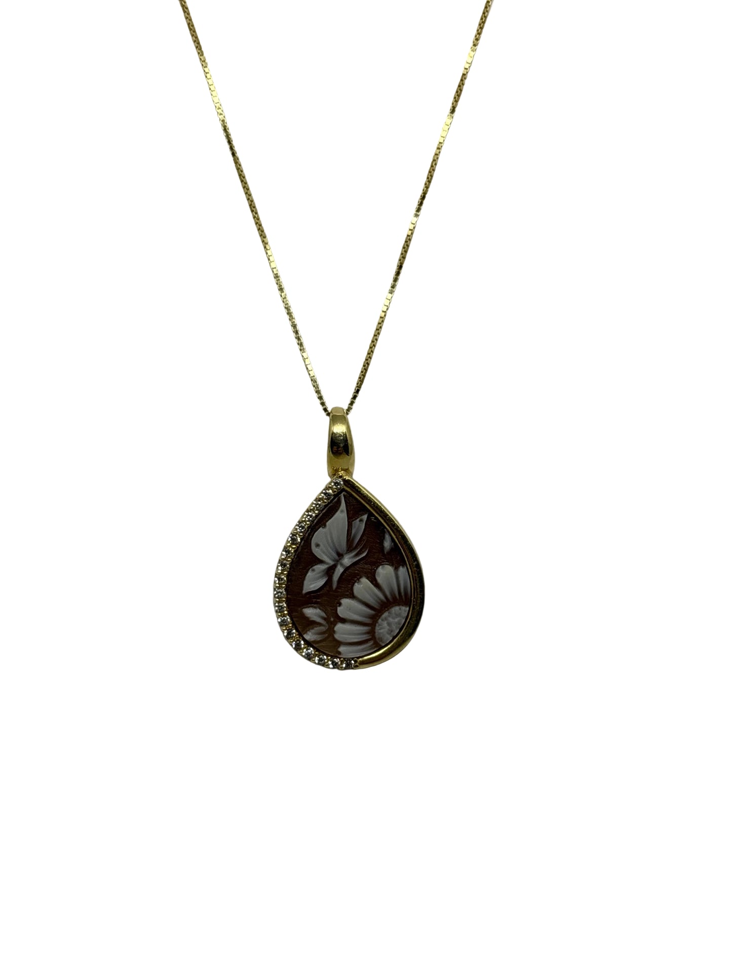 Collana in Cammeo incisione "Farfalla"