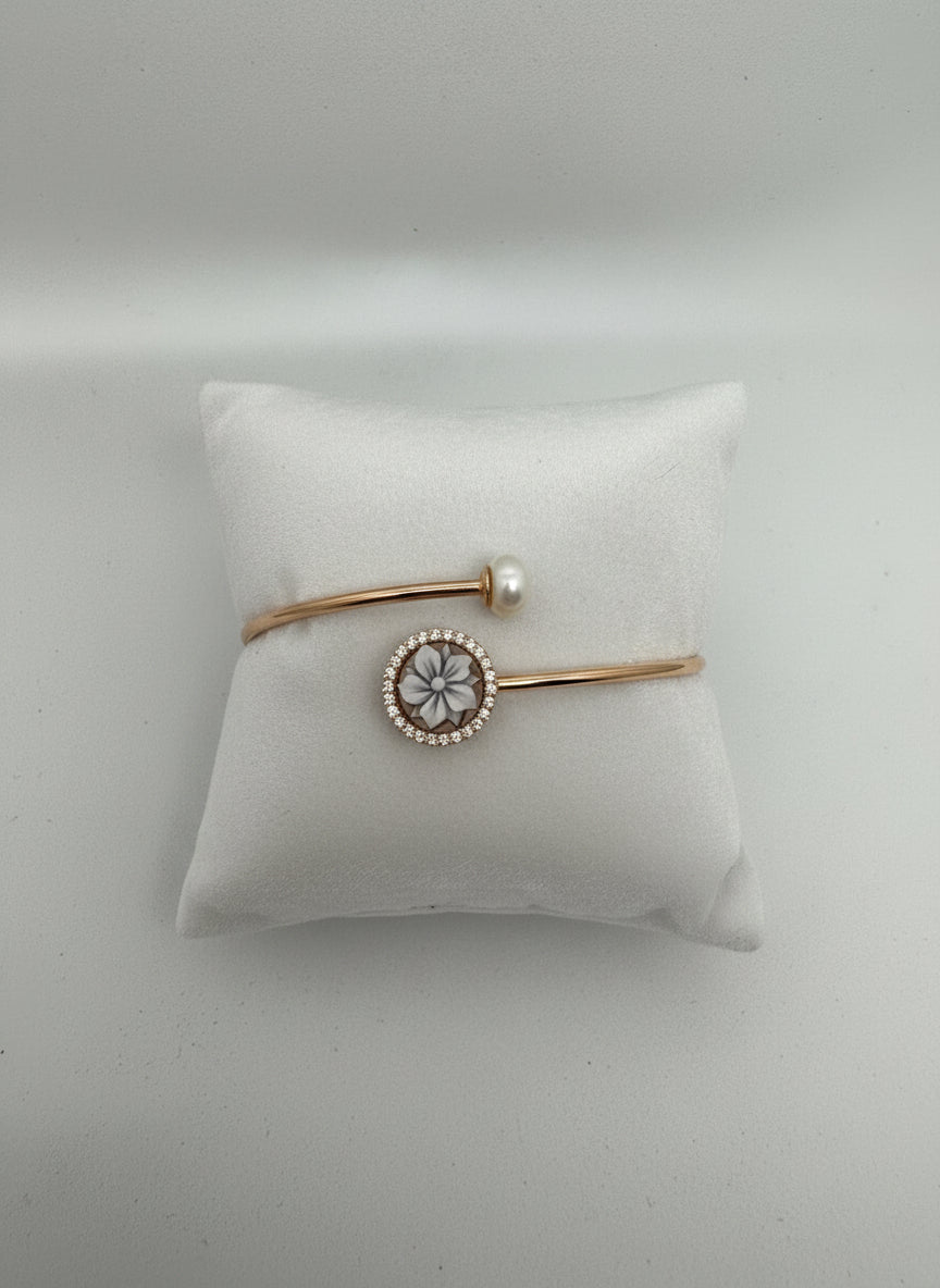 Bracciale in Cammeo "Incisione Fiore"
