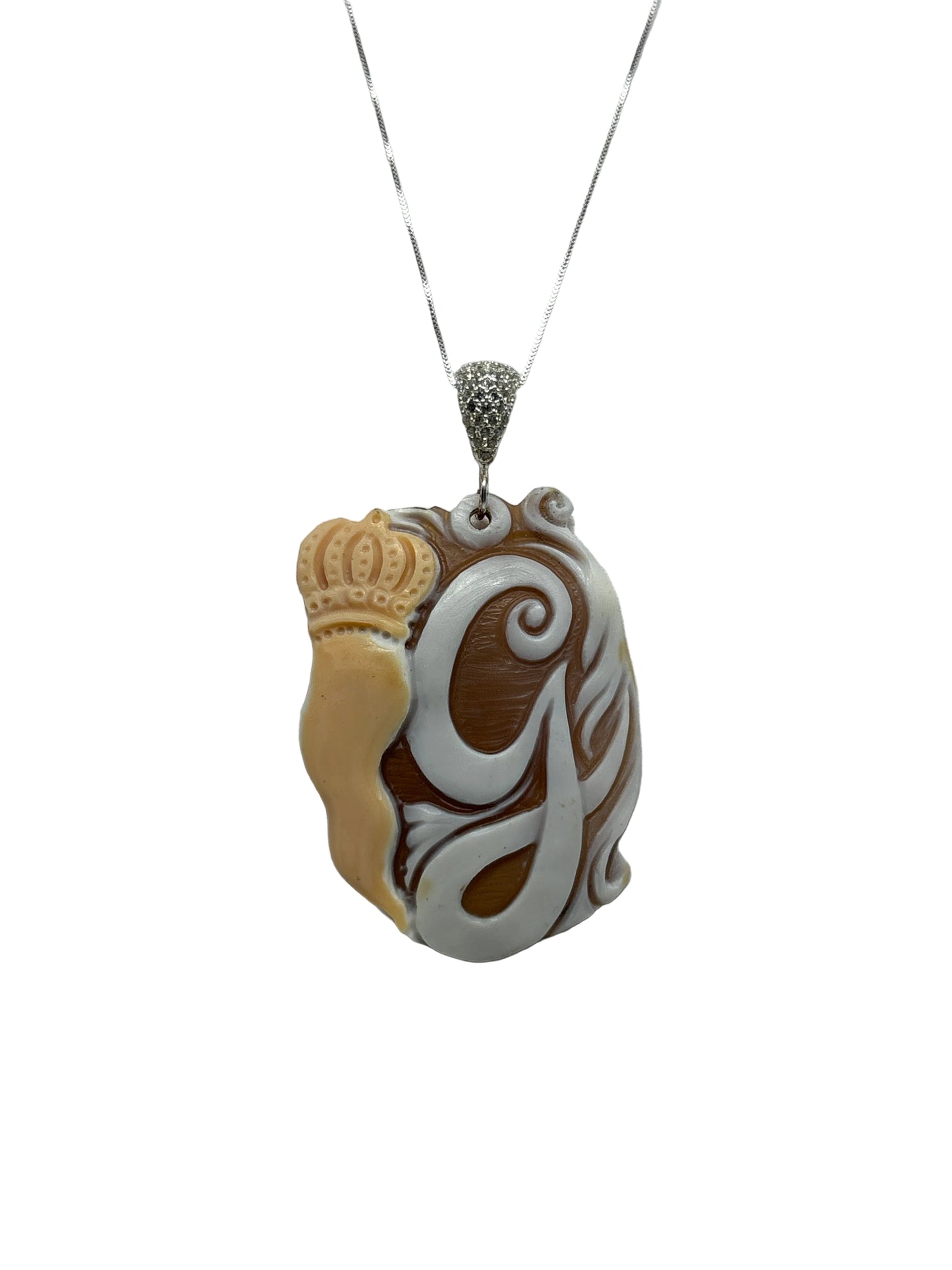 Pendente in Cammeo incisione "Lettera G"