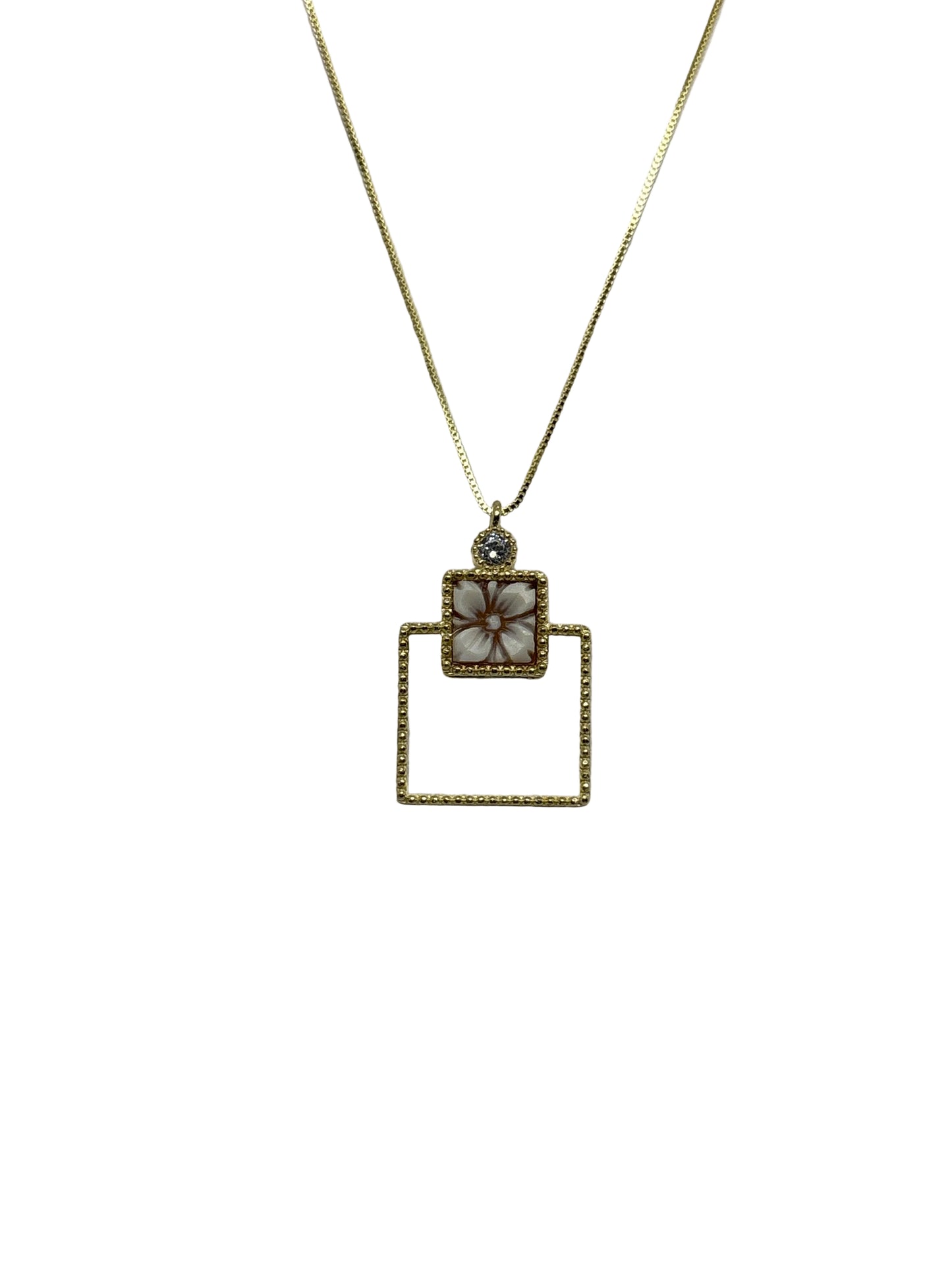 Collana in Cammeo incisione "Fiore"