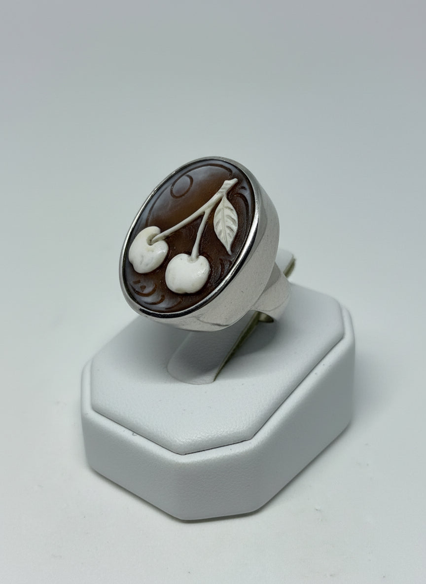 Anello Cammeo Incisione "Ciliegia"