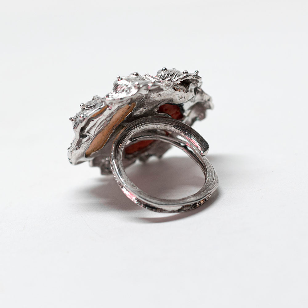 Two-tone coral ring