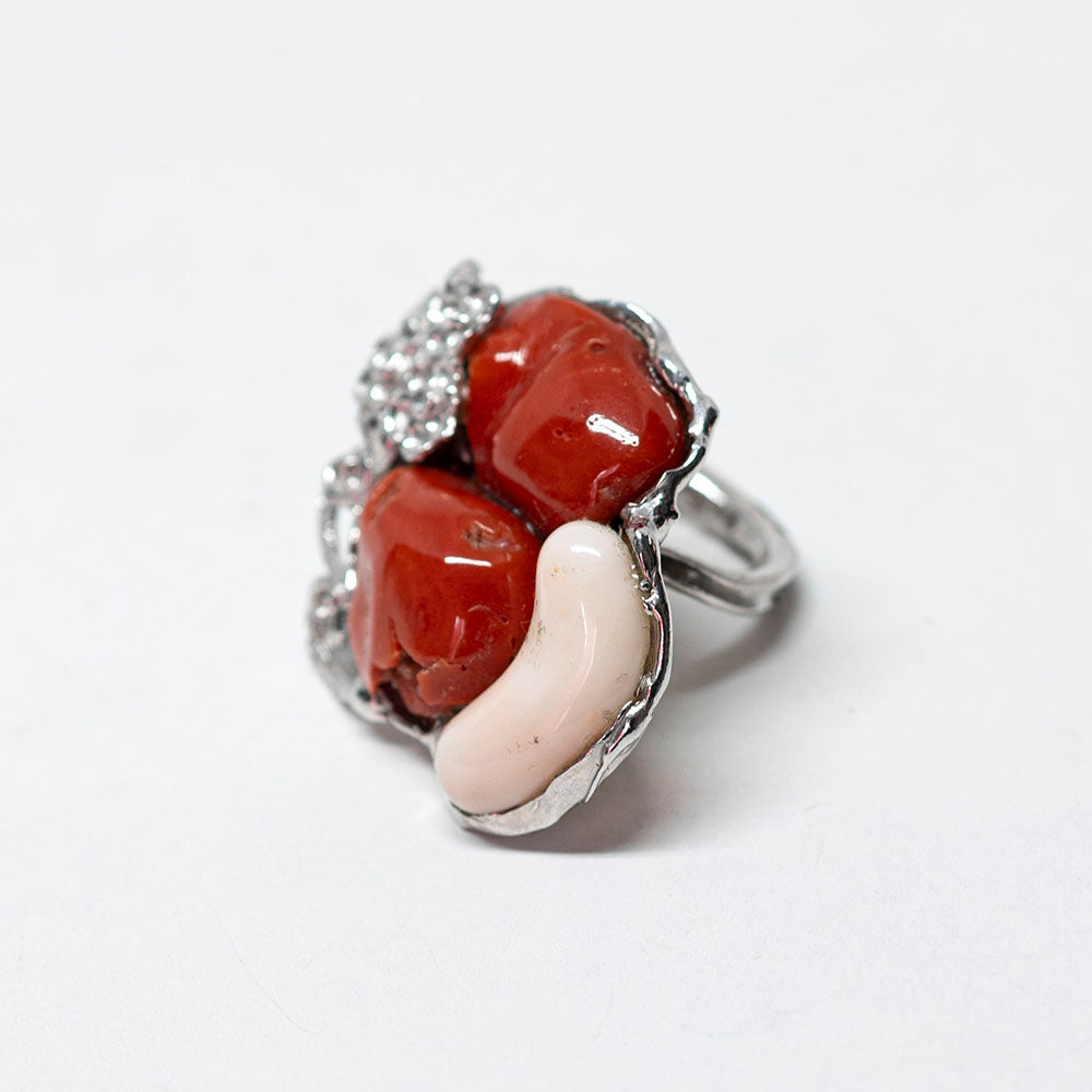 Two-tone coral ring