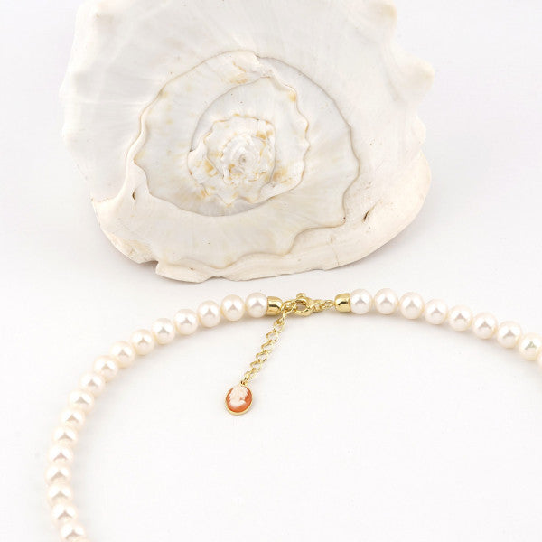 Italian Cameo Necklace Suiko Cameo Profile Woman