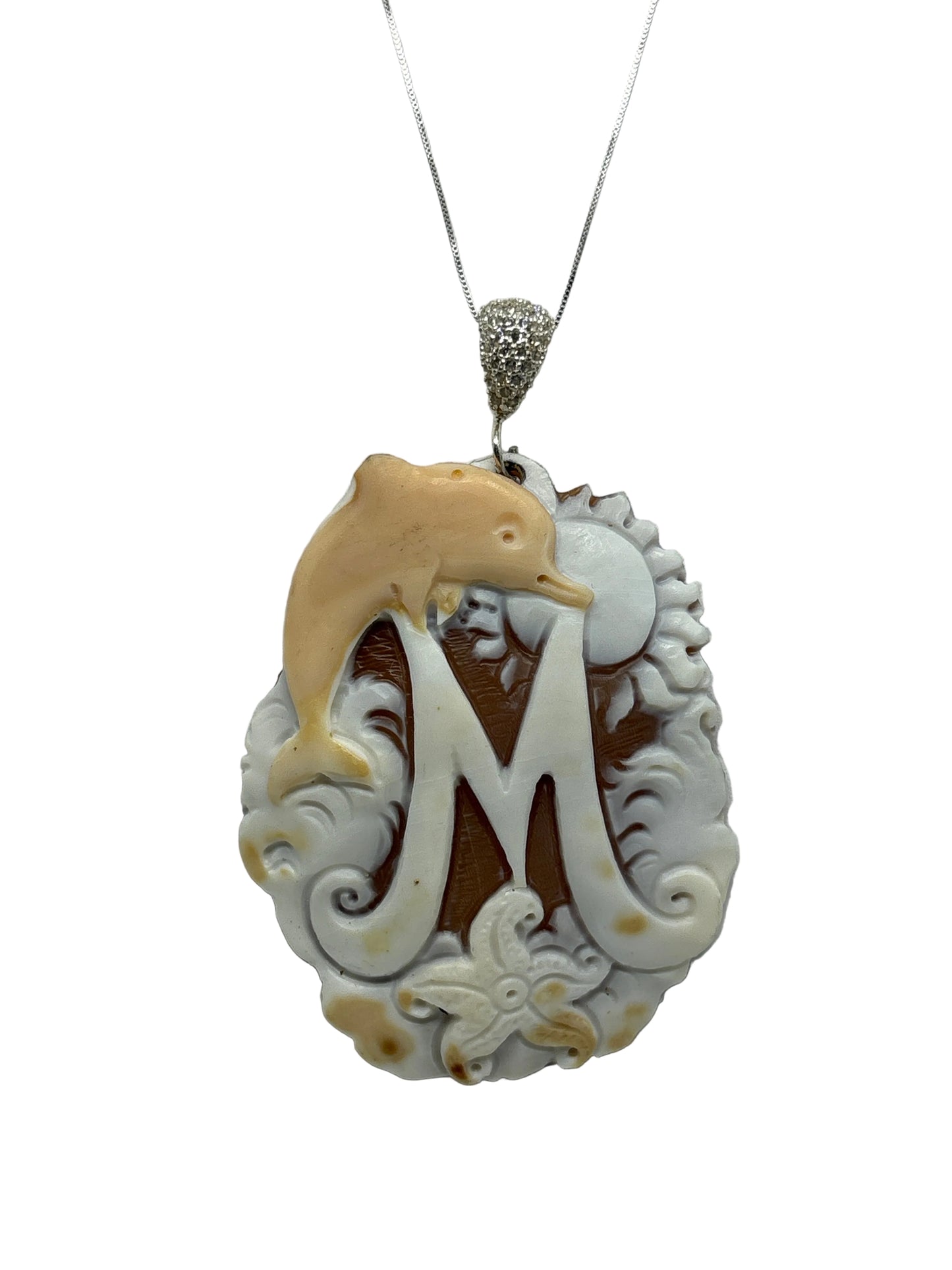 Pendente in Cammeo incisione "Lettera M"