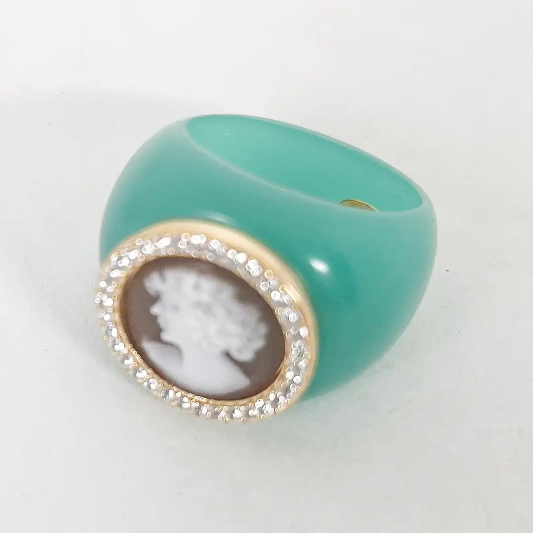 Cameo Ring Profile Woman
