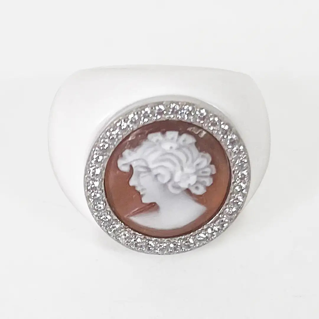 Cameo Ring Profile Woman