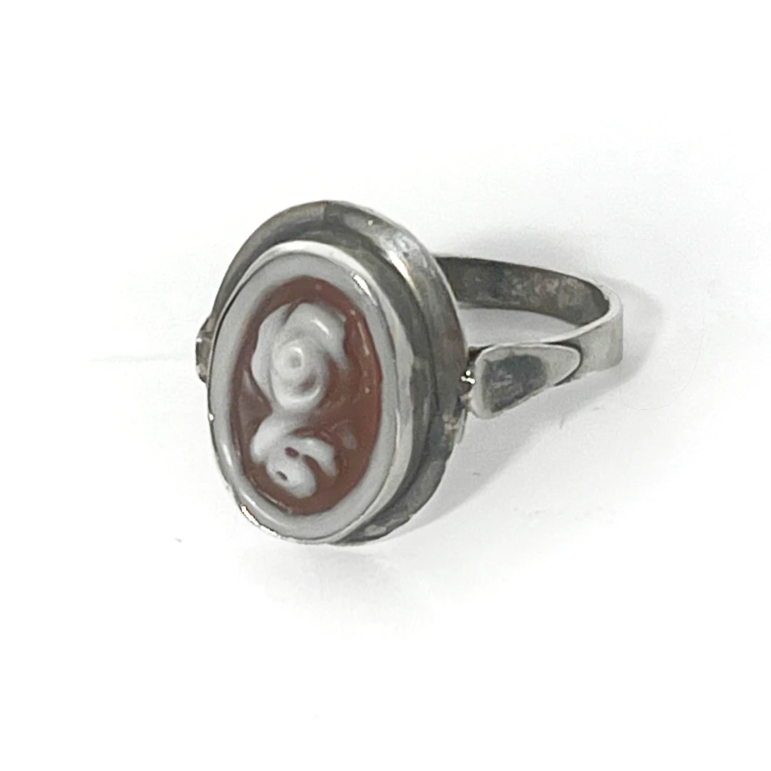 Flower Cameo Ring