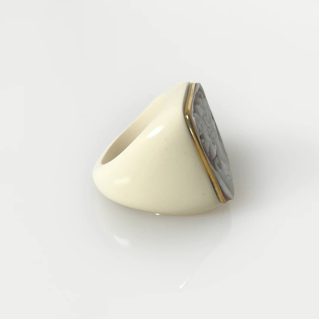 Cameo Ring Profile Woman