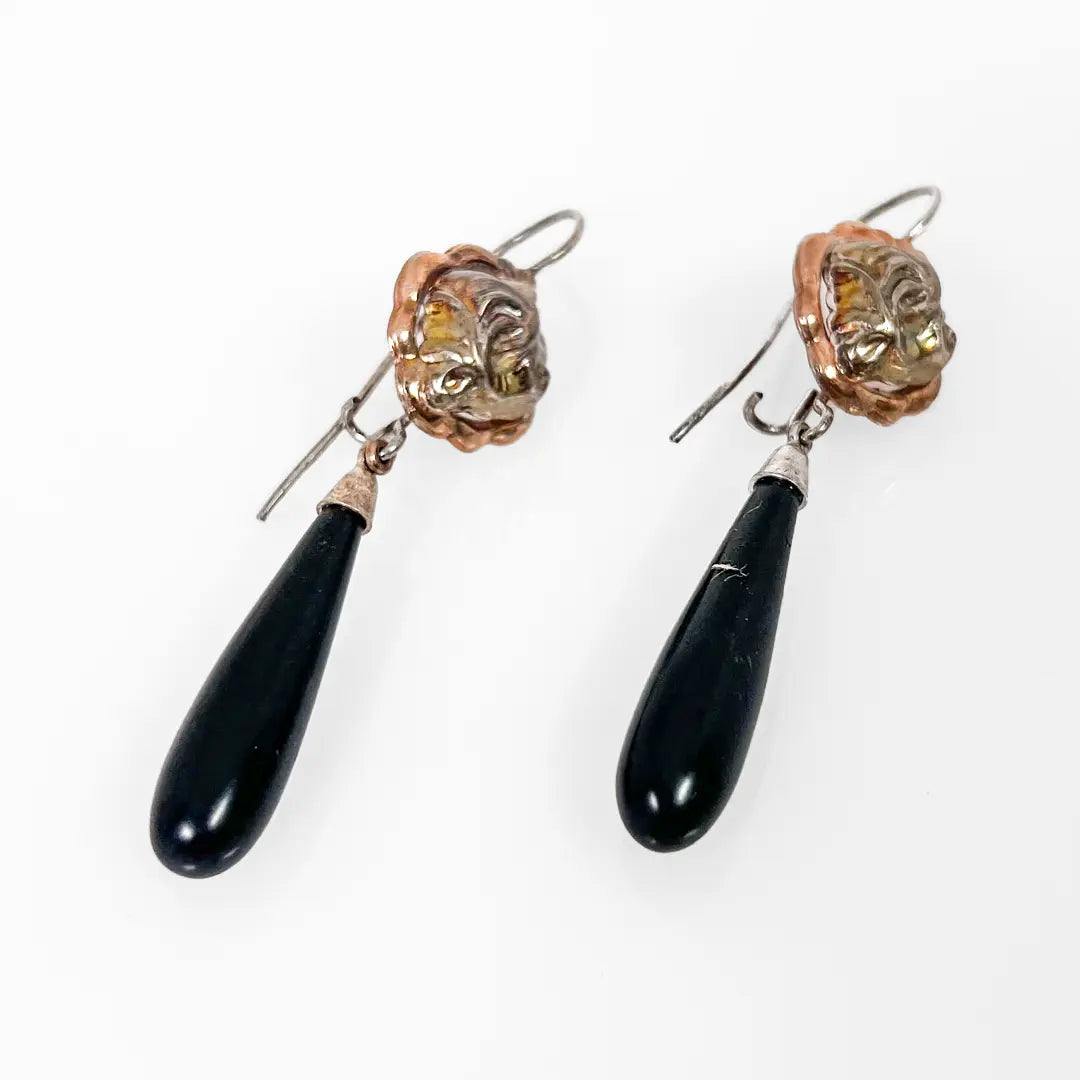 Fantasy Earrings in Silver and Agate
