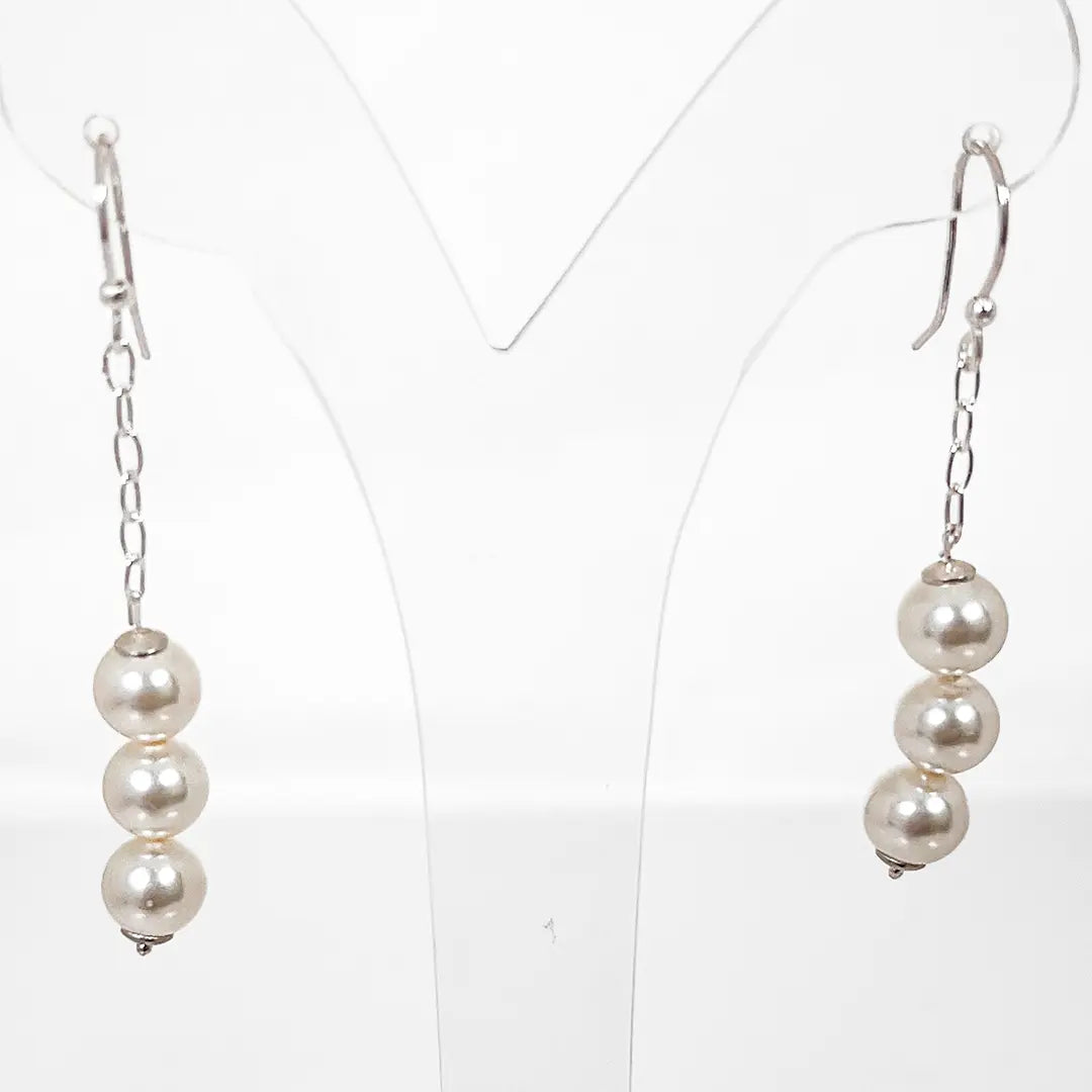 Fantasy Earrings in Silver and Pearls