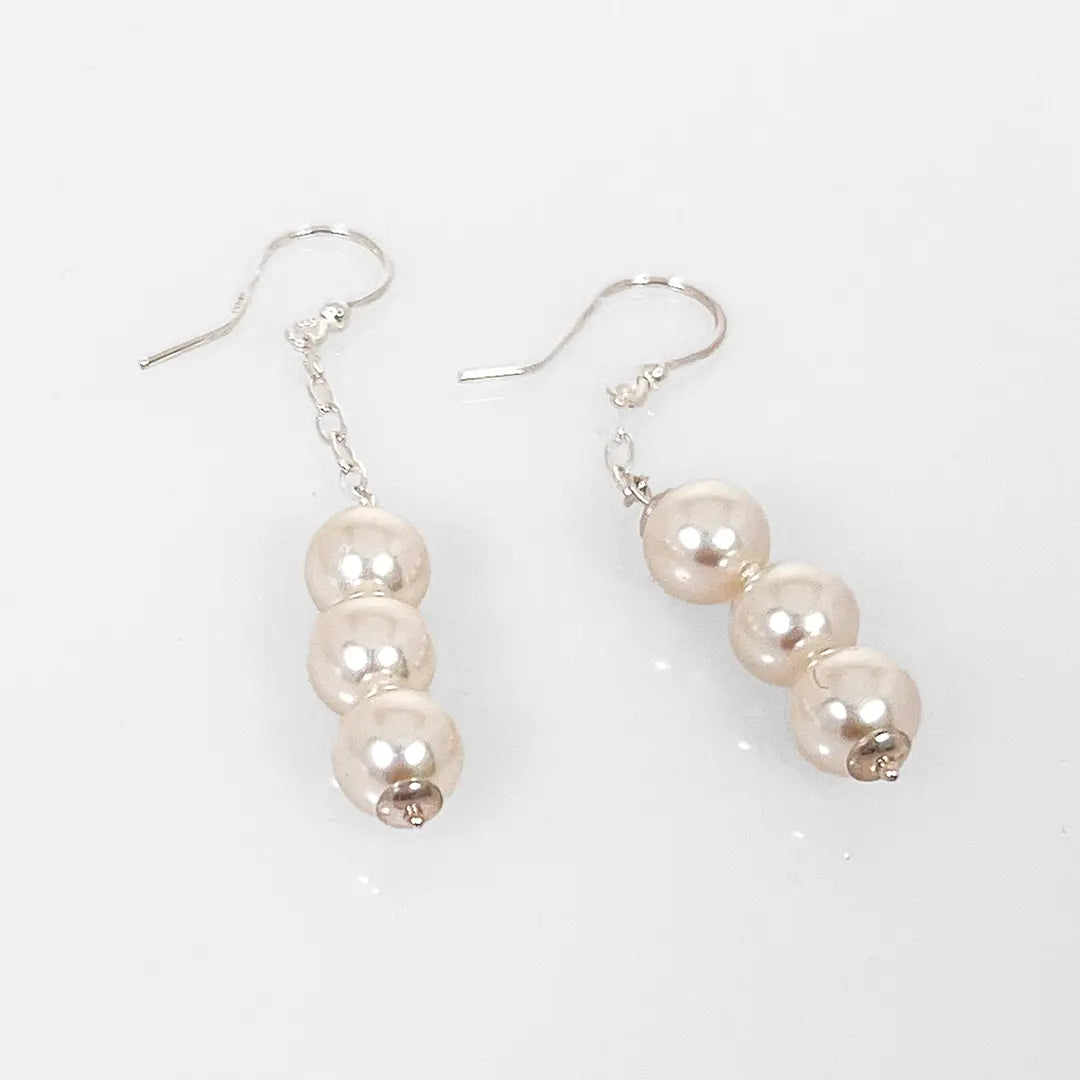Fantasy Earrings in Silver and Pearls