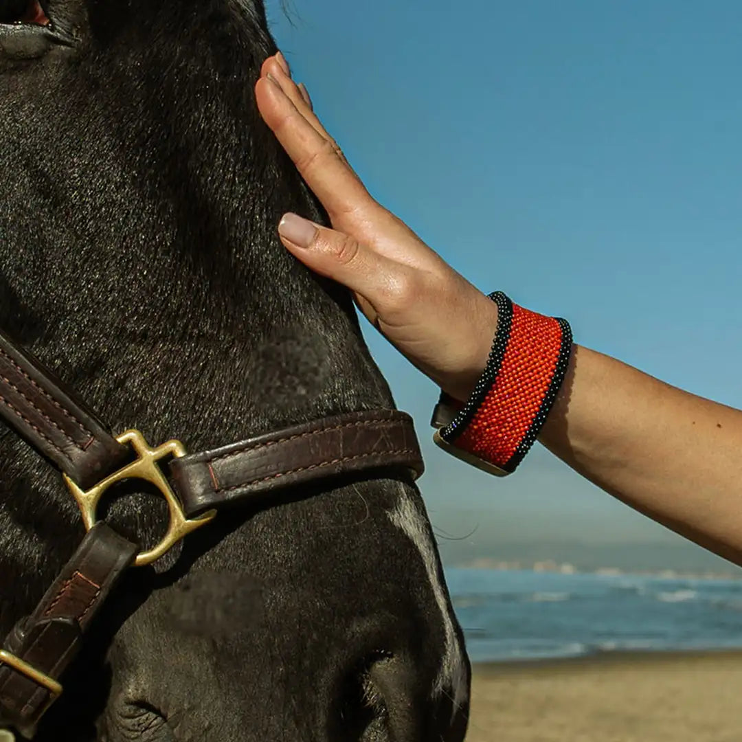 Bracciale in Corallo Rosso e Onice