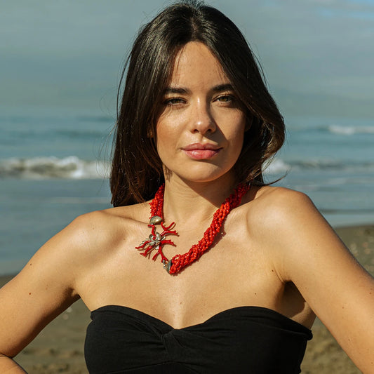 Il_piccolo_museo_del_cammeo_0024_Collana-Corallo