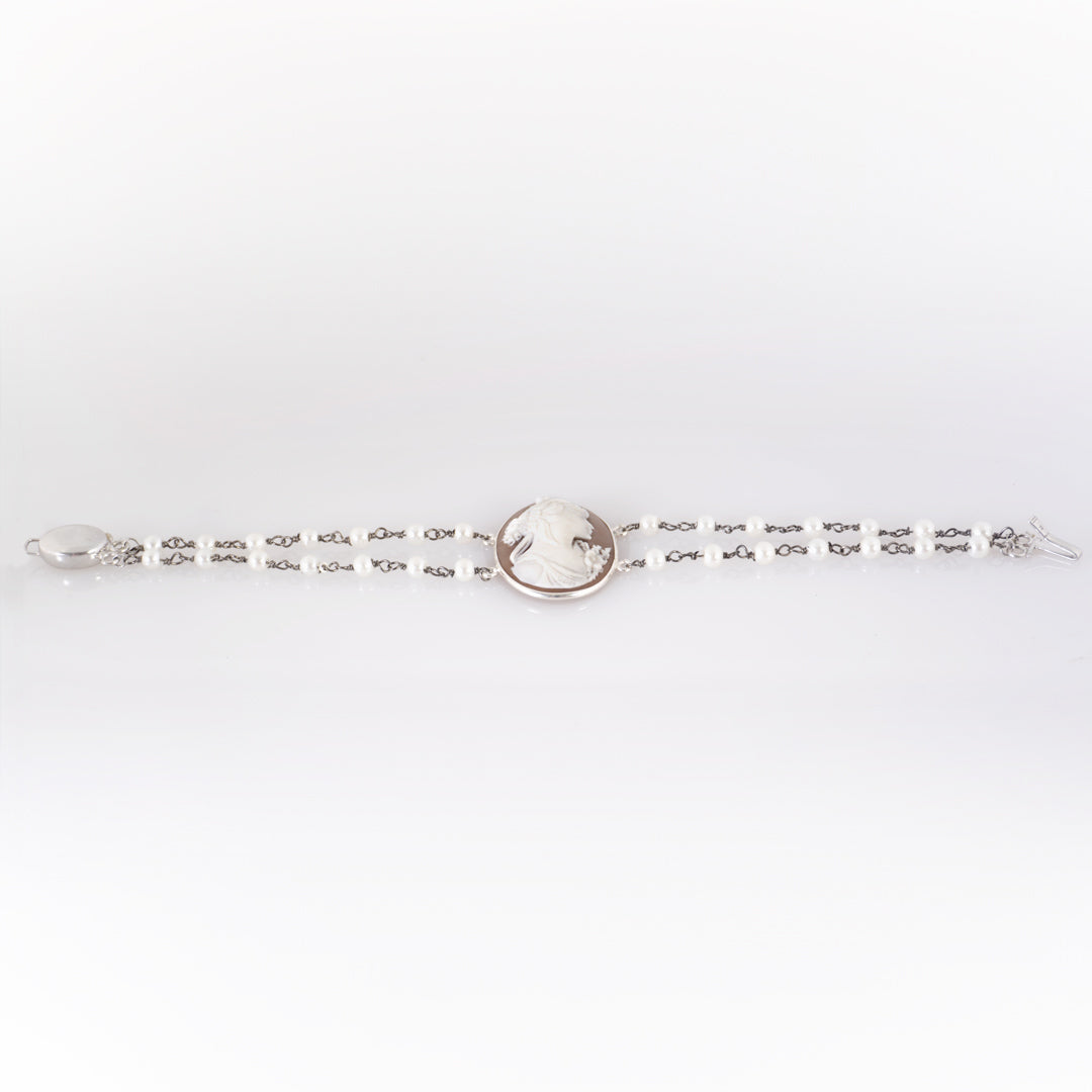 Bracciale Perle e Cammeo