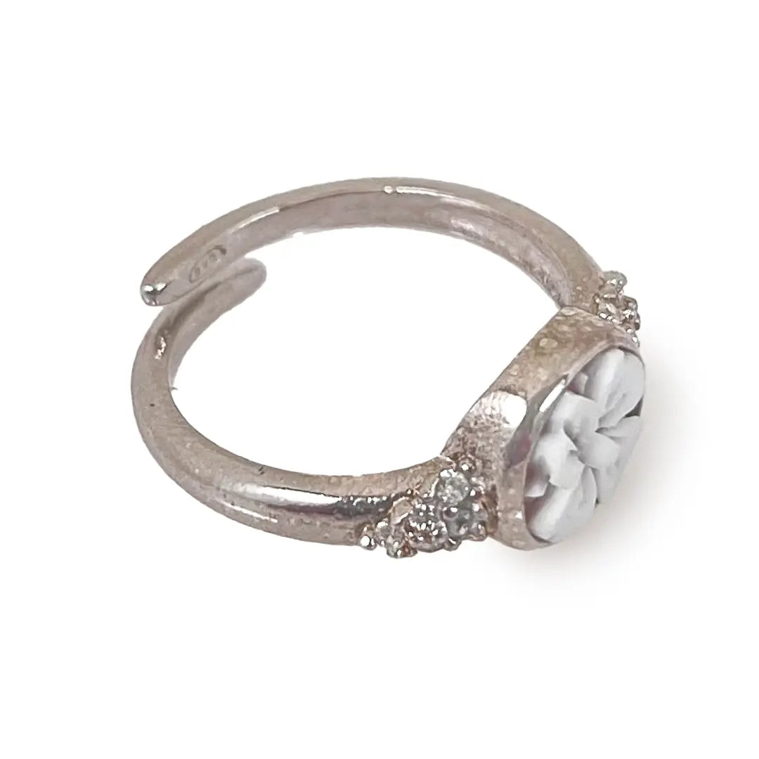 Flower Cameo Ring