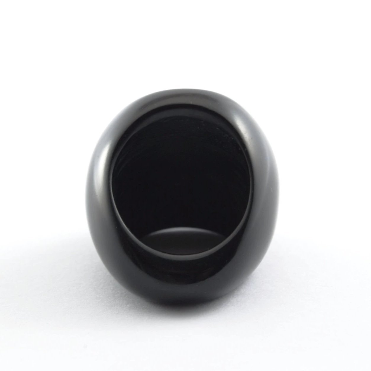 Onyx ring and carnelian flower