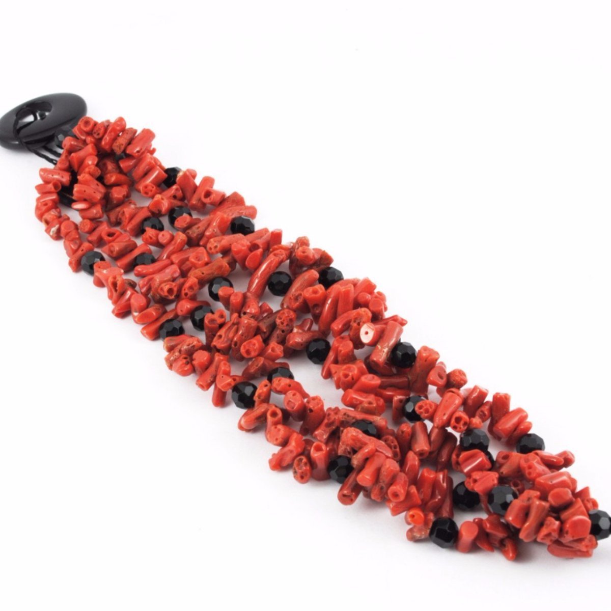 Torchon Bracelet in Mediterranean Coral, Agate and Onyx