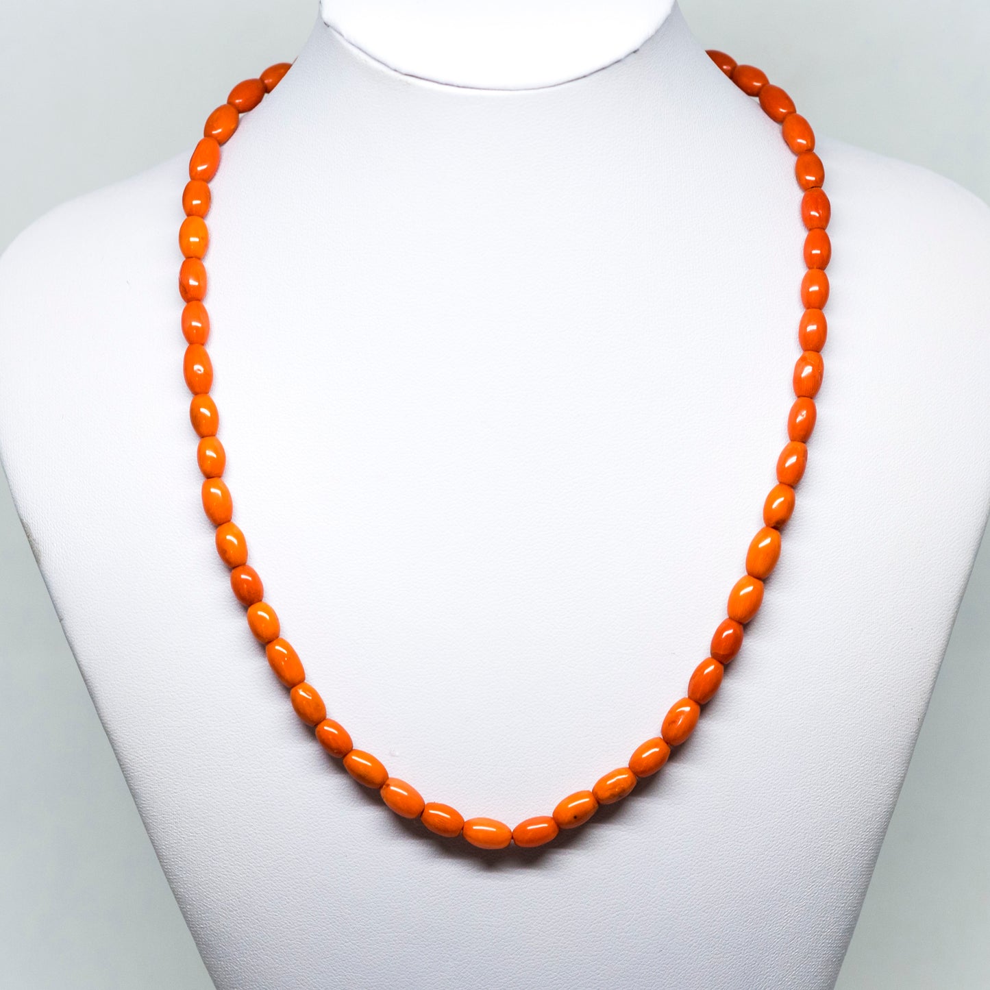 Collana-in-Corallo-Rosso-e-Oro