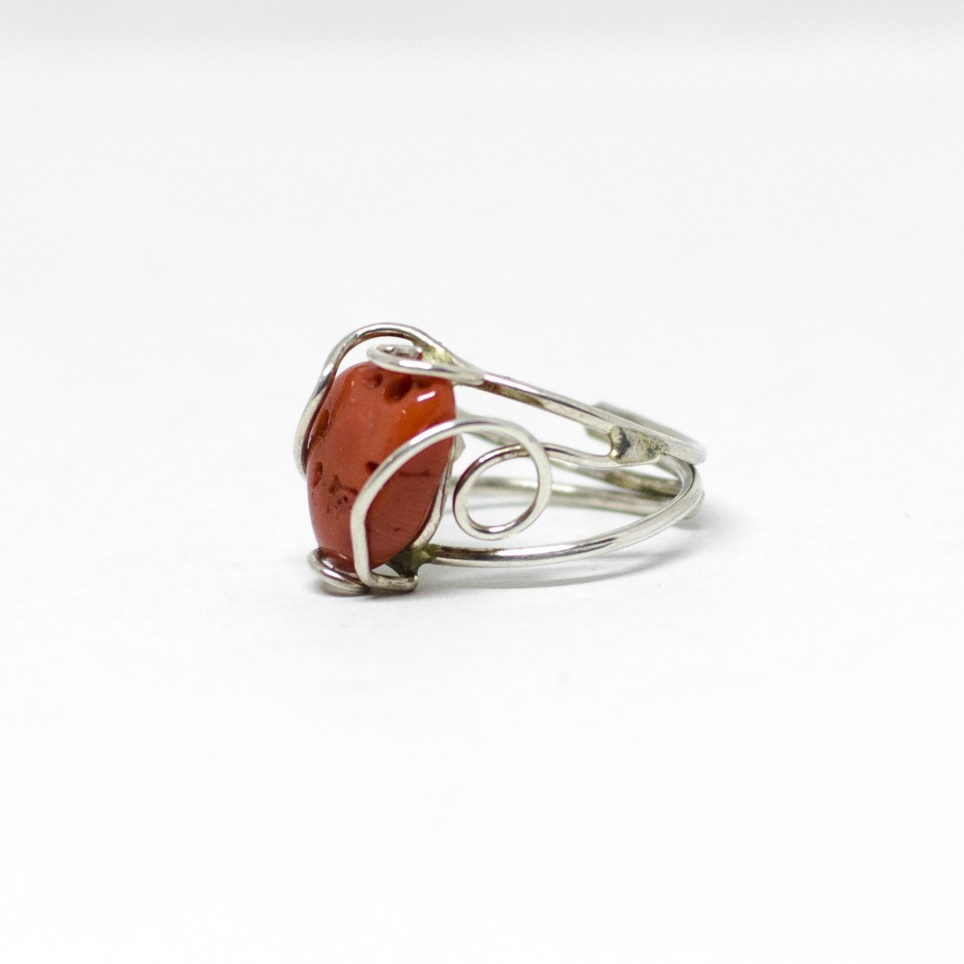 Red coral ring