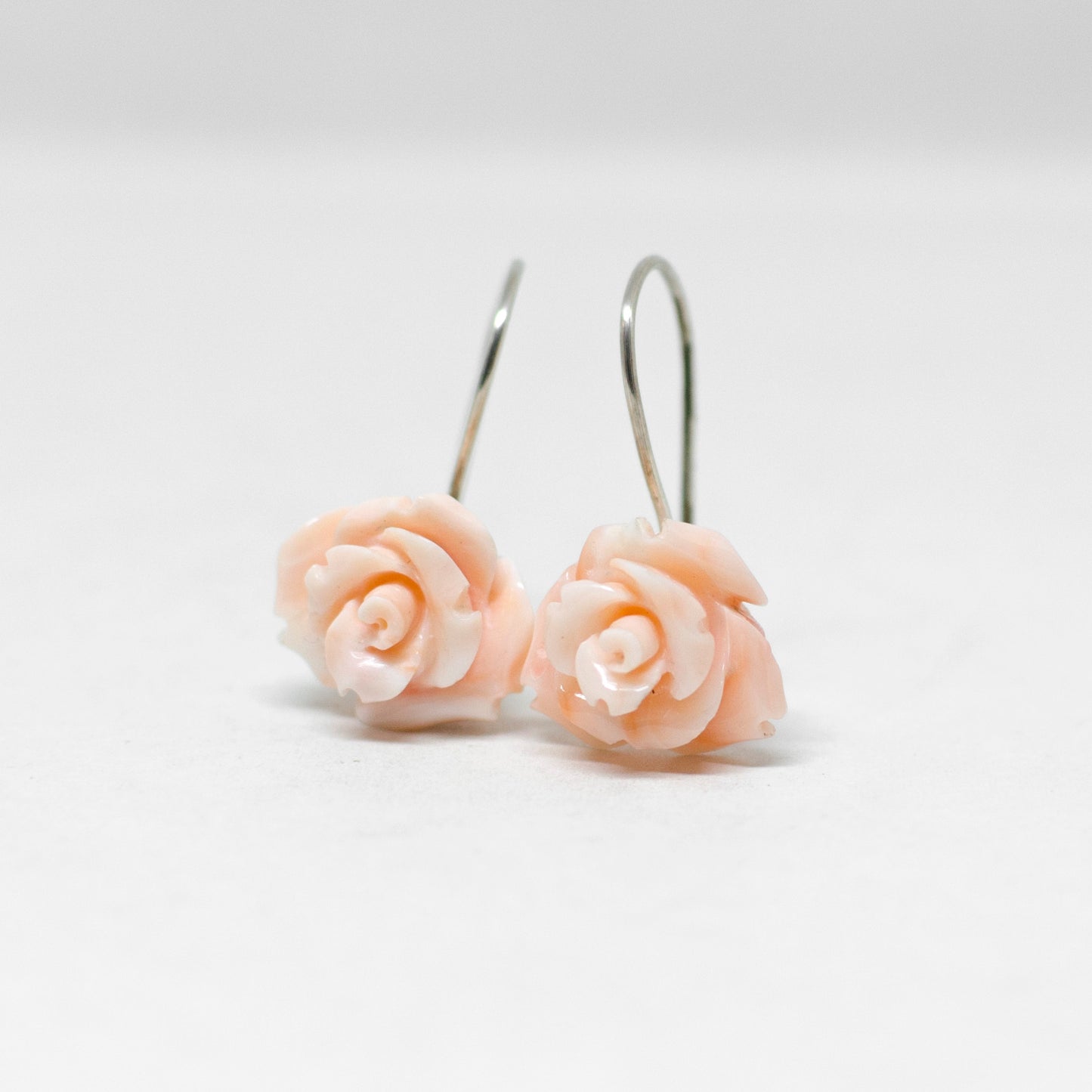 Orecchini in Corallo 'Incisione Rosa'