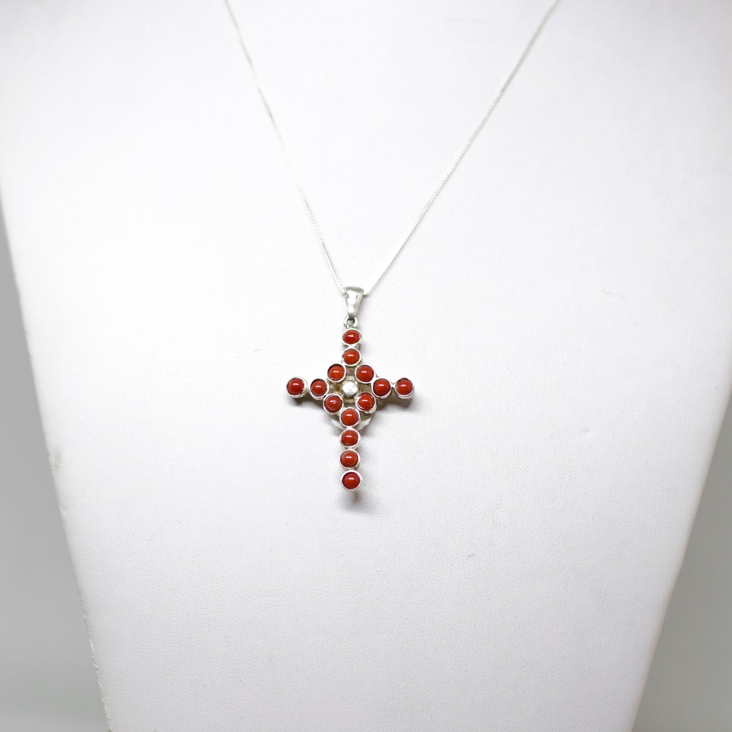 Pendente Corallo Rosso a Forma di Croce