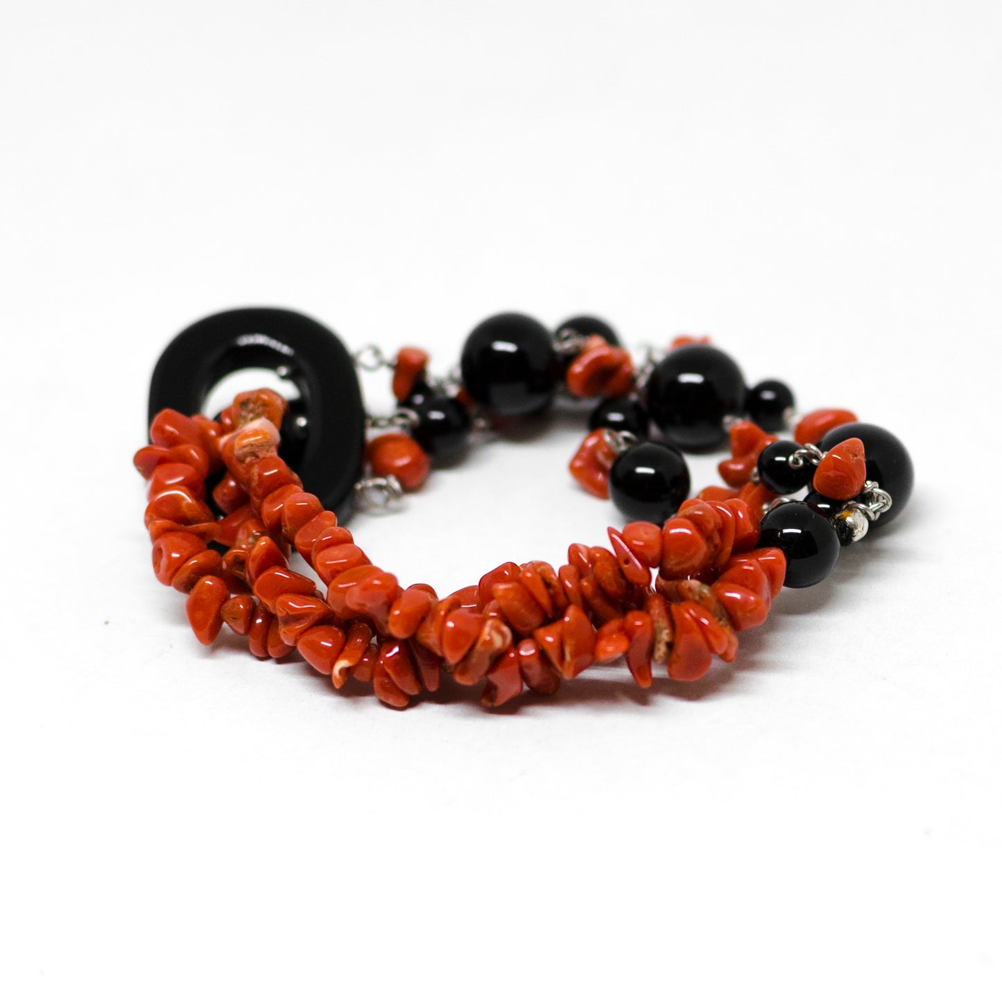 Red coral and agate bracelet
