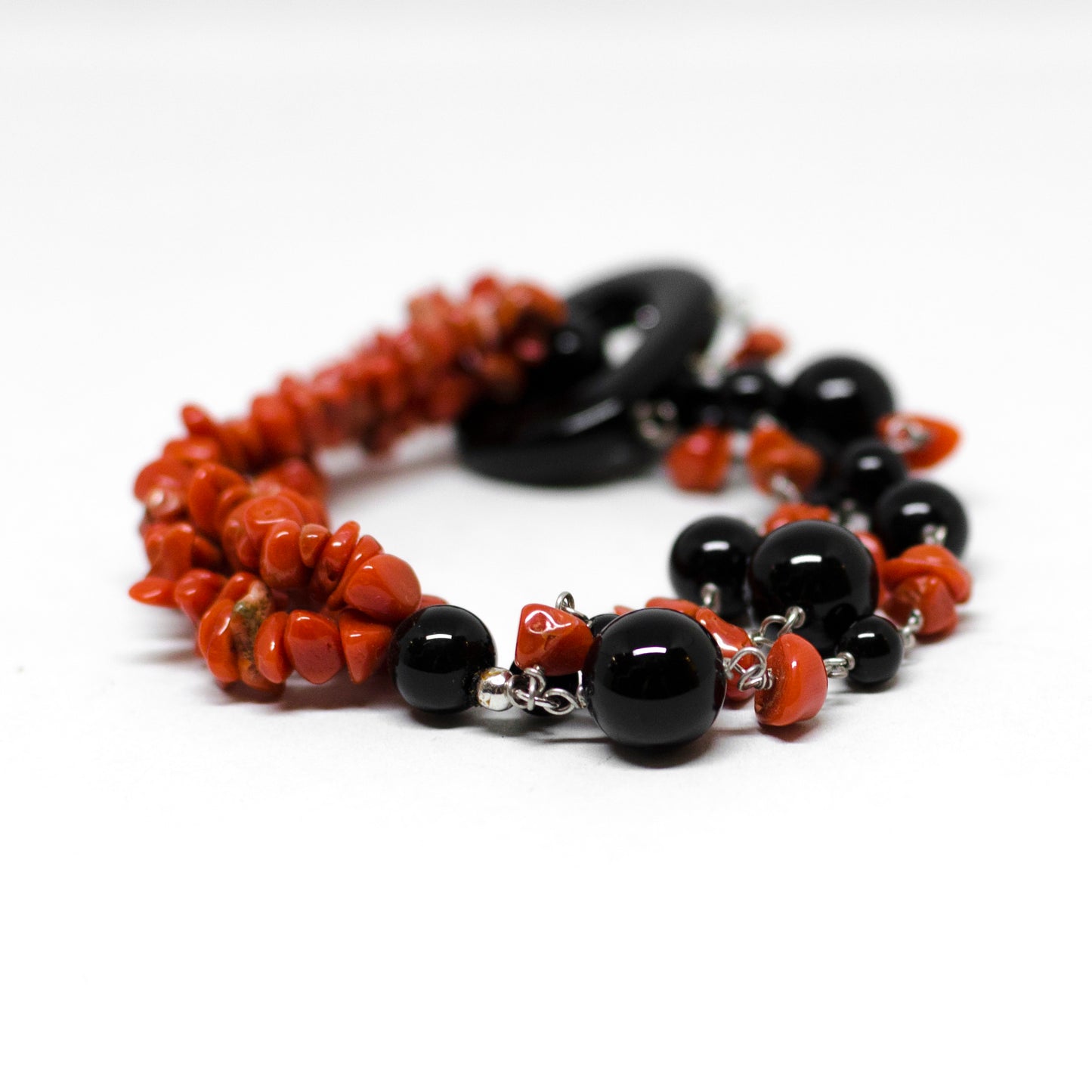Red coral and agate bracelet