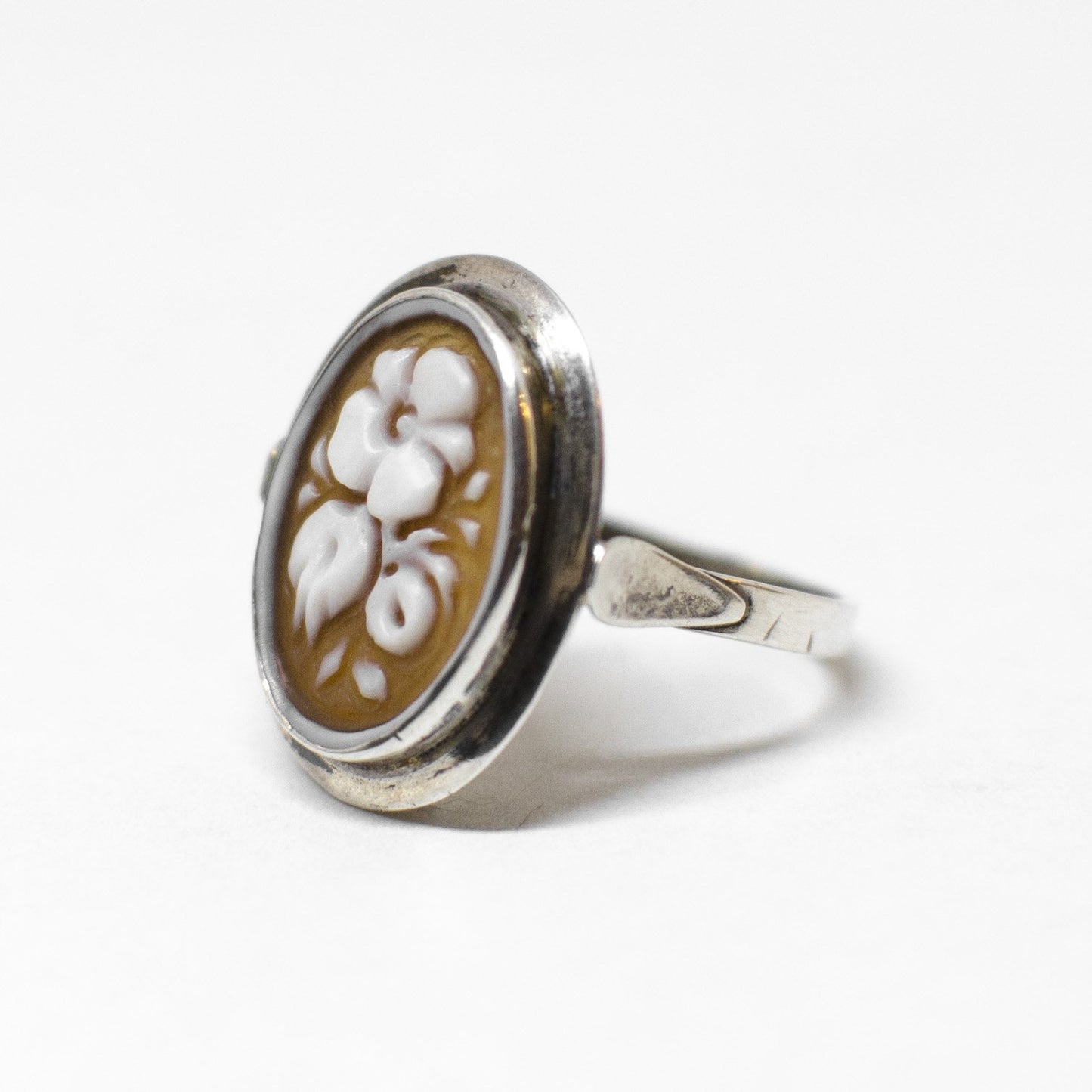 Cameo Ring Engraving Flowers (different styles)