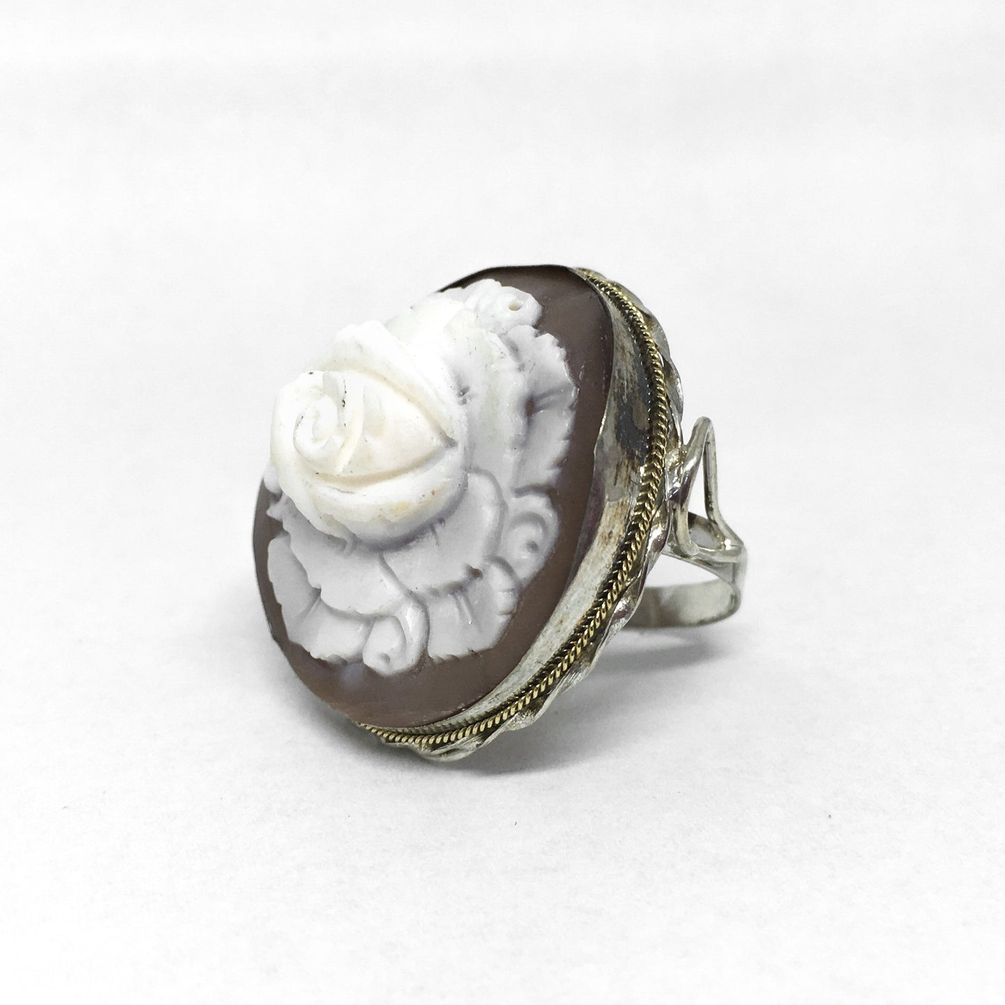 Embossed Pink Cameo Ring