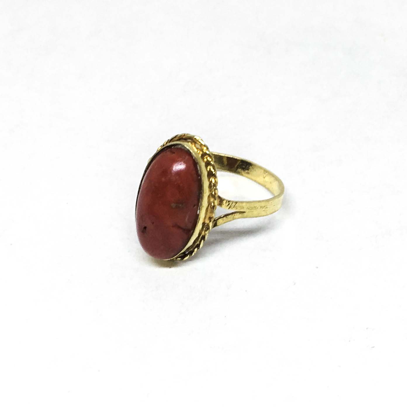 Red coral ring