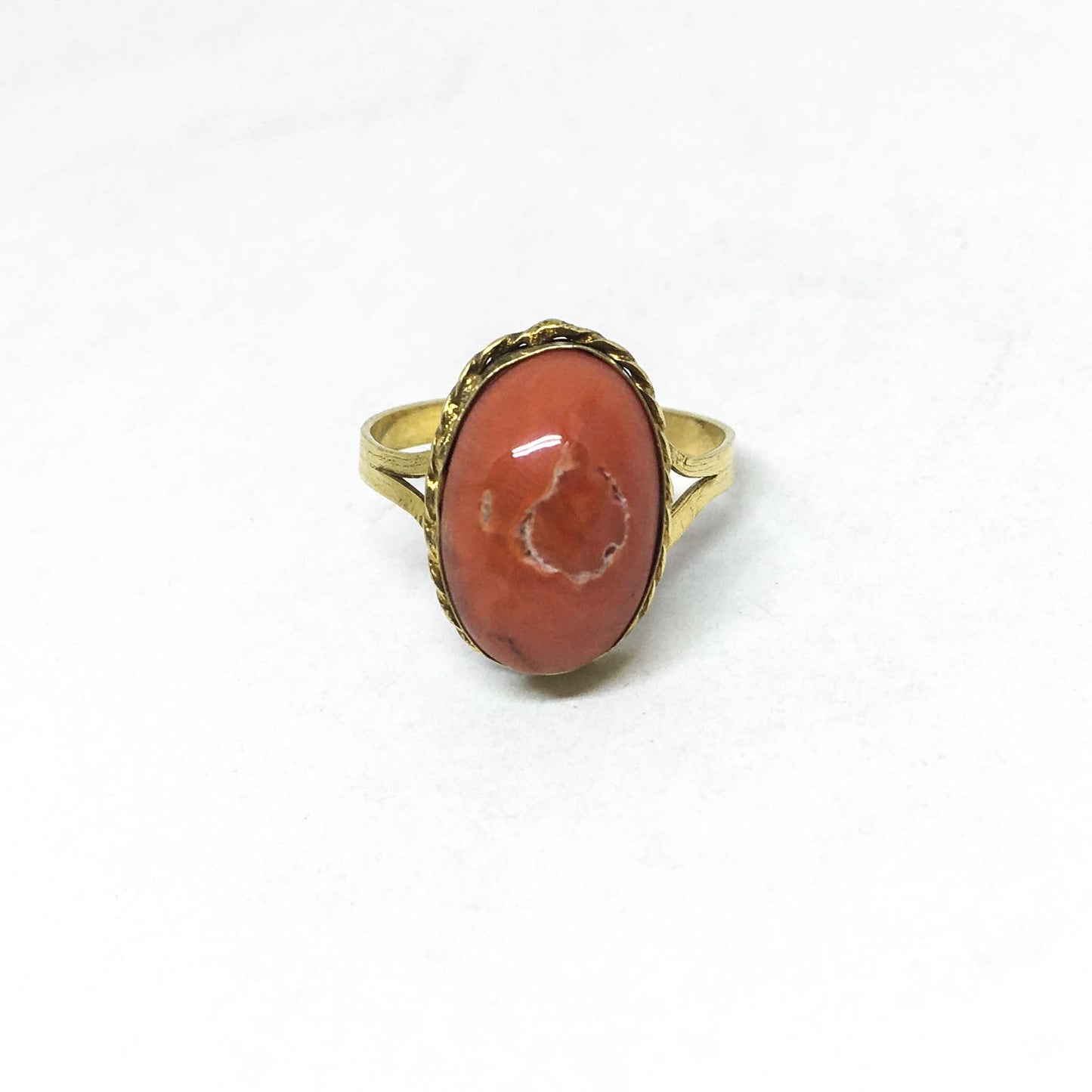 Red coral ring