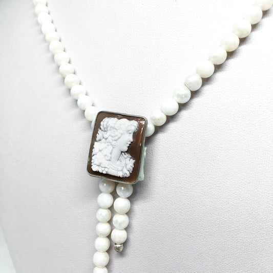 Collana Cammeo con Perle Volto Donna