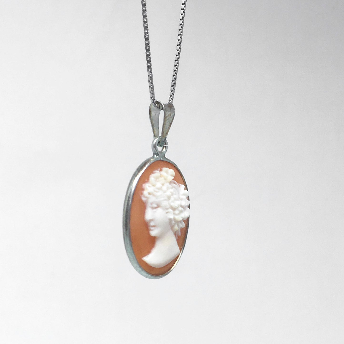 Pendente Cammeo Profilo Donna