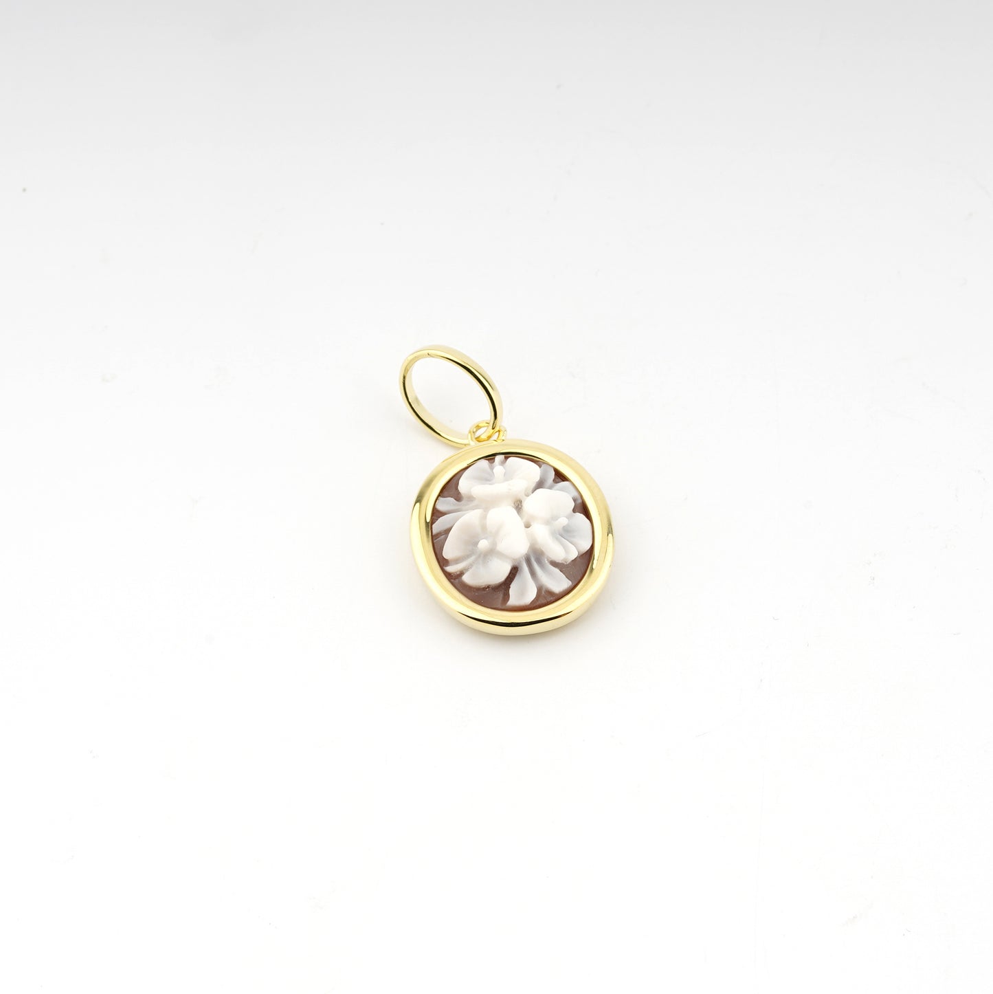 Pendente-Charme-Cammeo-Tris-Fiori-Oro