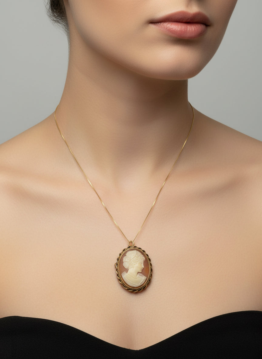 Spilla Pendente in Cammeo incisione "Profilo di Donna"