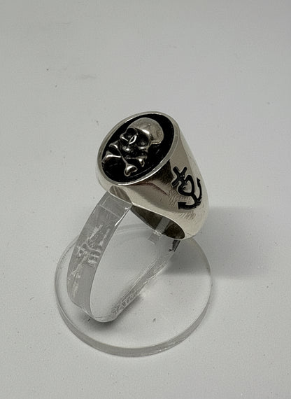 Anello in Argento "Incisione Teschio"