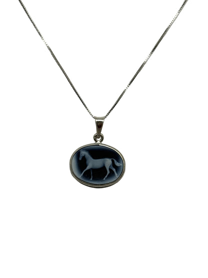 Pendente in Agata raffigurante Cavallo