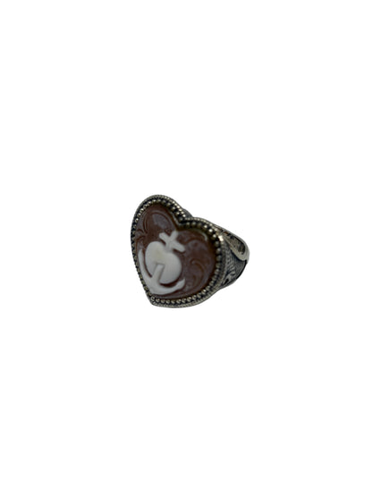Anello in Cammeo Incisione "Cuore Sacro"