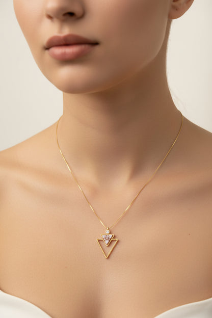 Collana in Cammeo incisione "Fiore"