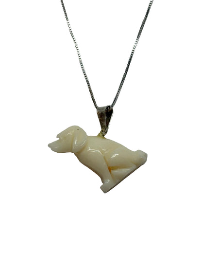 Pendente in Corallo Bianco "Cane"