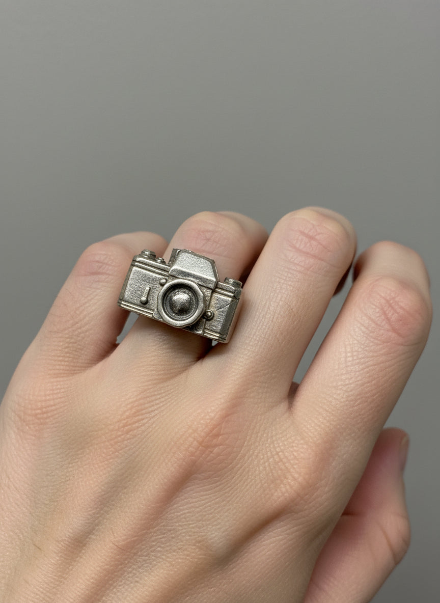 Anello in Argento "Macchina Fotografica"