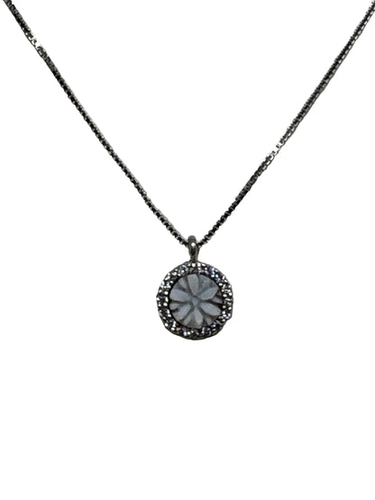 Collana in Cammeo incisione "Fiore"