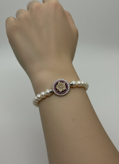 Bracciali in Perle e Cammeo incisione "Fiore