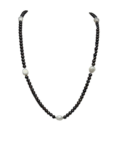 Collana di Perle Bianche e Nere